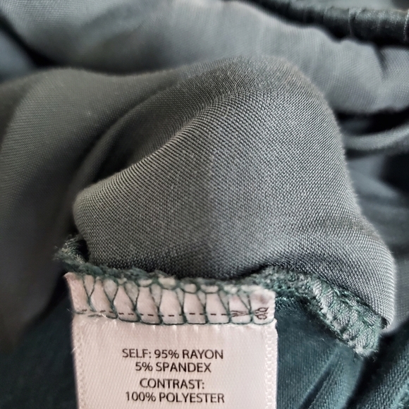 Anthropologie green Dolan west coast drape faux wrap top women's size small - Picture 8 of 8